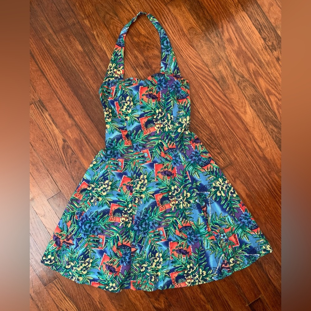 Vintage Hilo Hattie Hawaiian Floral Postmark Halter Dress/Sundress
